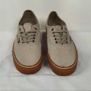 Vans “The Authentic”Tan Canvas Men's Size 8, Woman’s 9.5 Tennis Shoe Worn Once